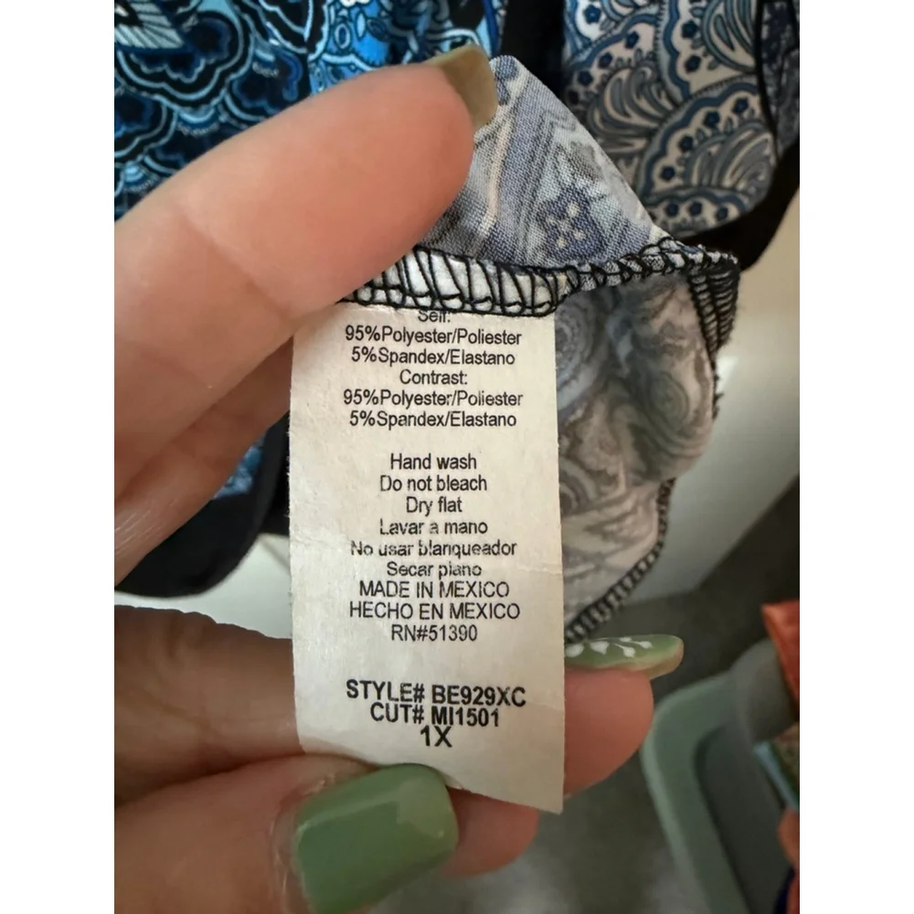 Misia Blue Paisley Tunic Top Plus Size 1X - Picture 8 of 8